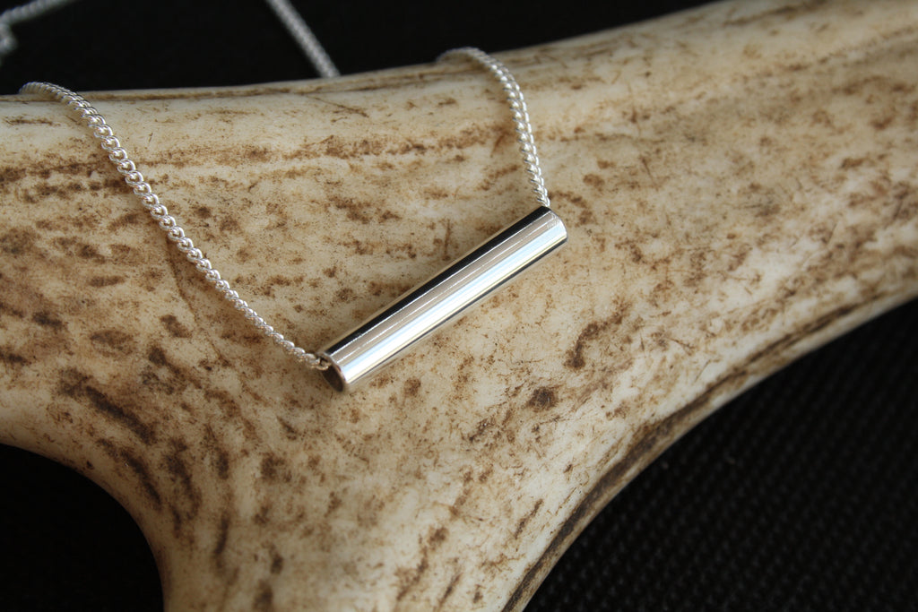 LUNA Bar Necklace