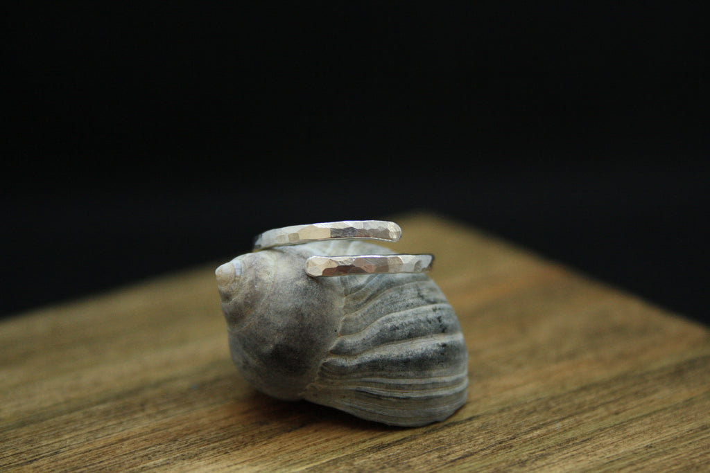 LUNA Adjustable Textured Ring