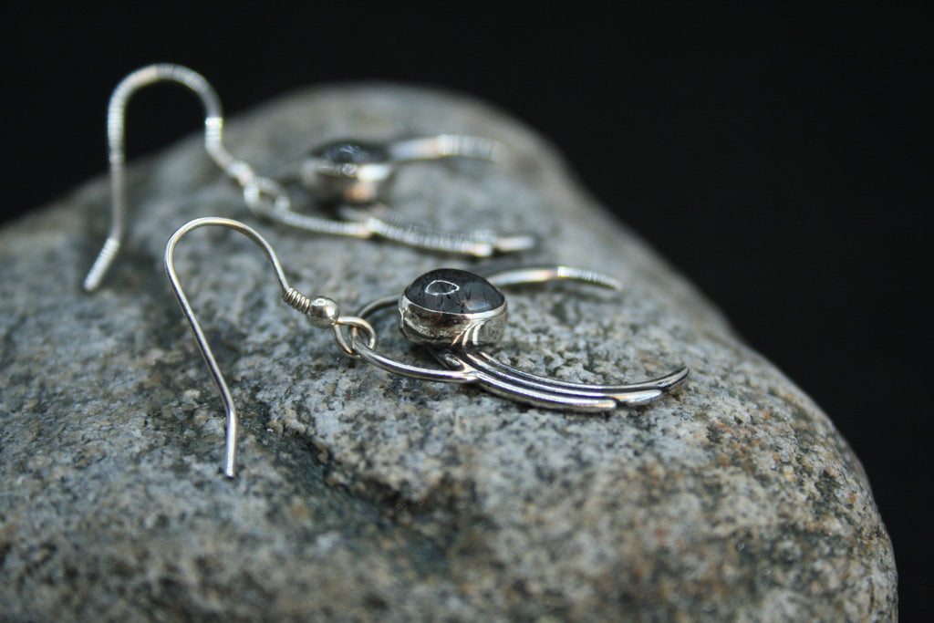 LUNA Half Moon Earrings