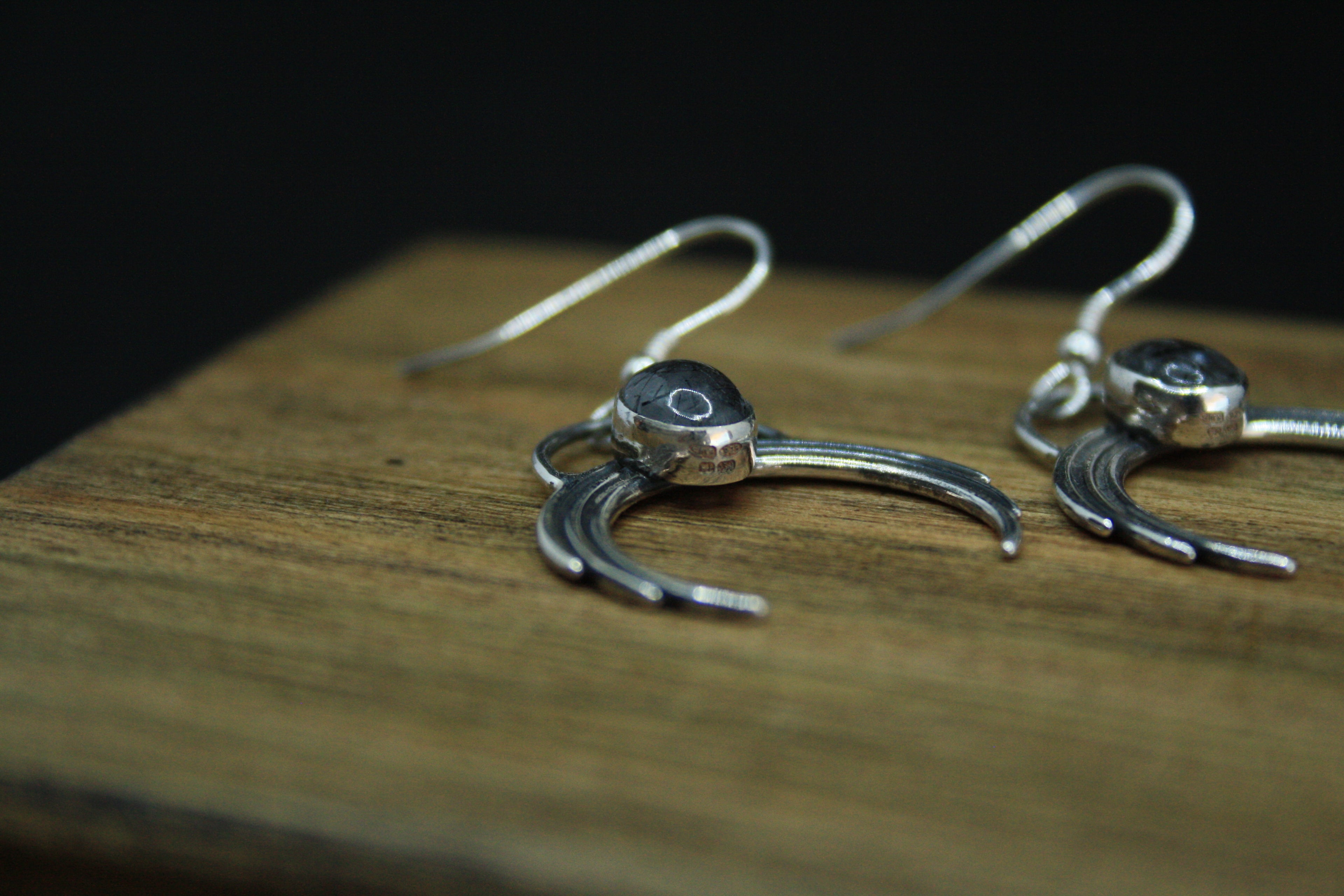 LUNA Half Moon Earrings