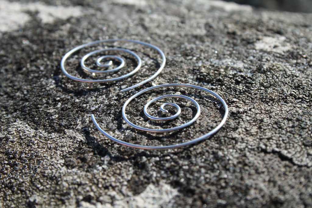 Delicate Swirl Earrings