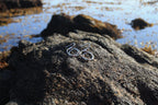 LUNA Simple Swirl Earrings