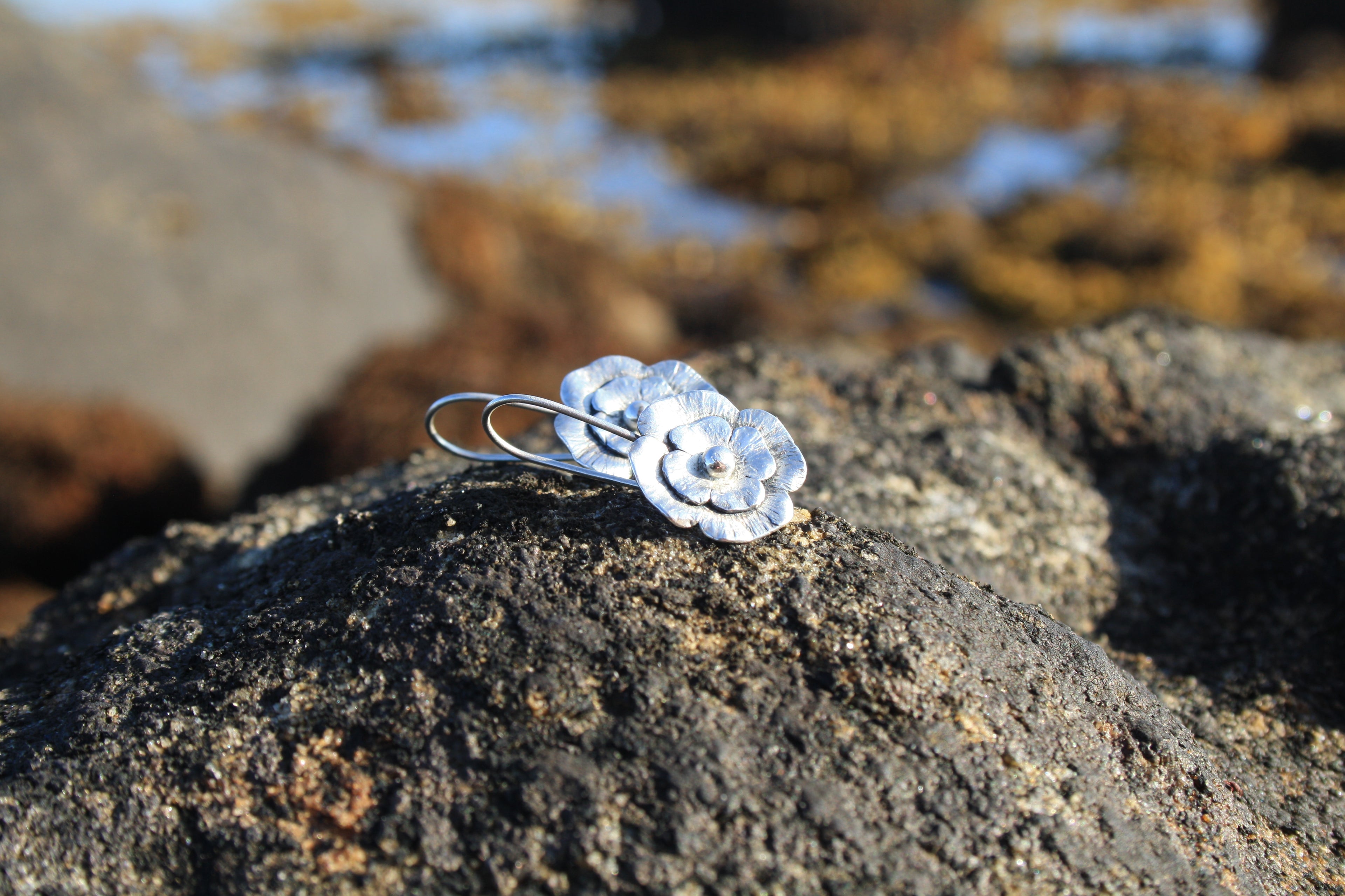 BLODYN Poppy Flower Earrings