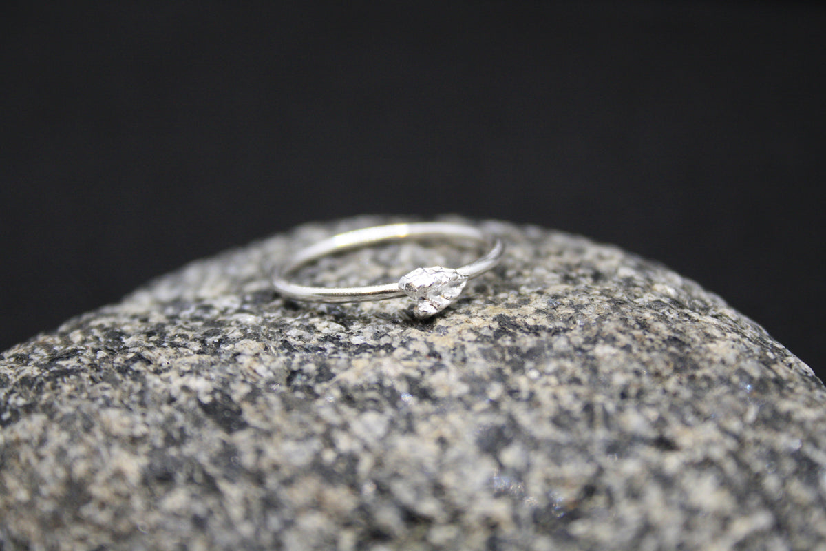 Delicate Leaf Ring