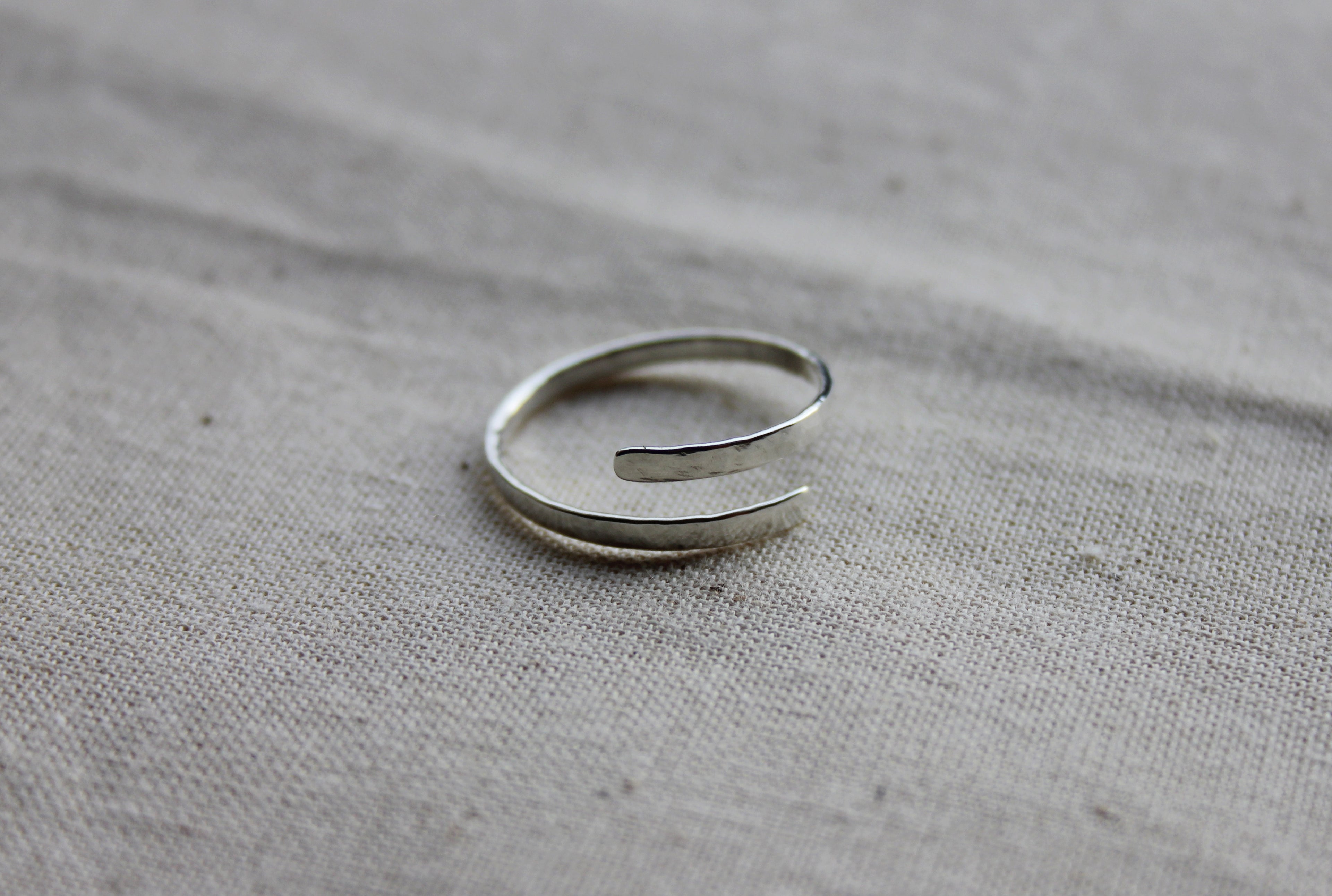LUNA Adjustable Textured Ring